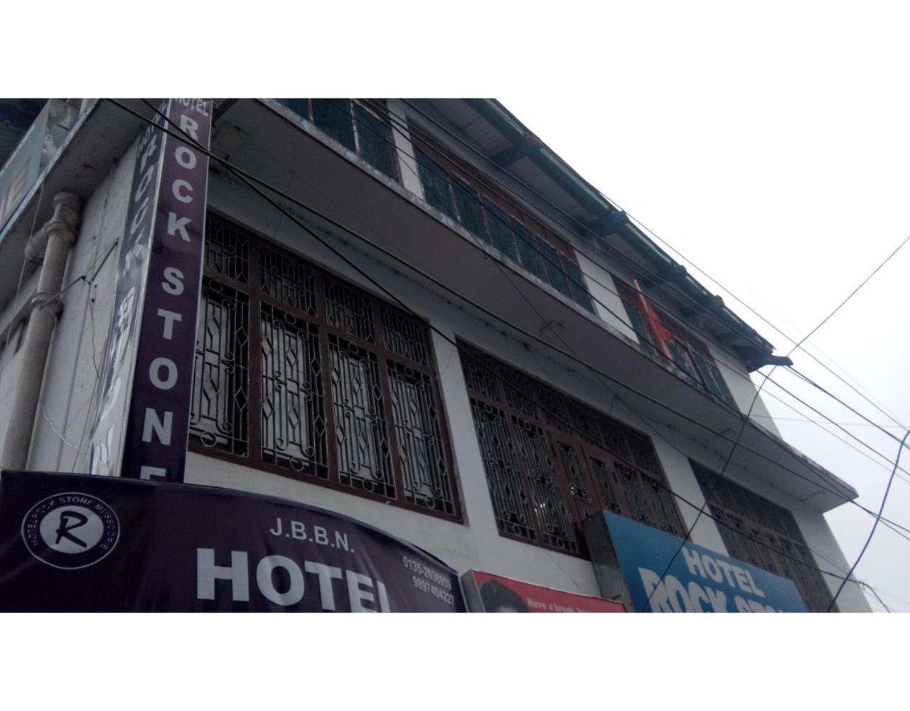 Hotel Rock Stone Мусори Екстериор снимка